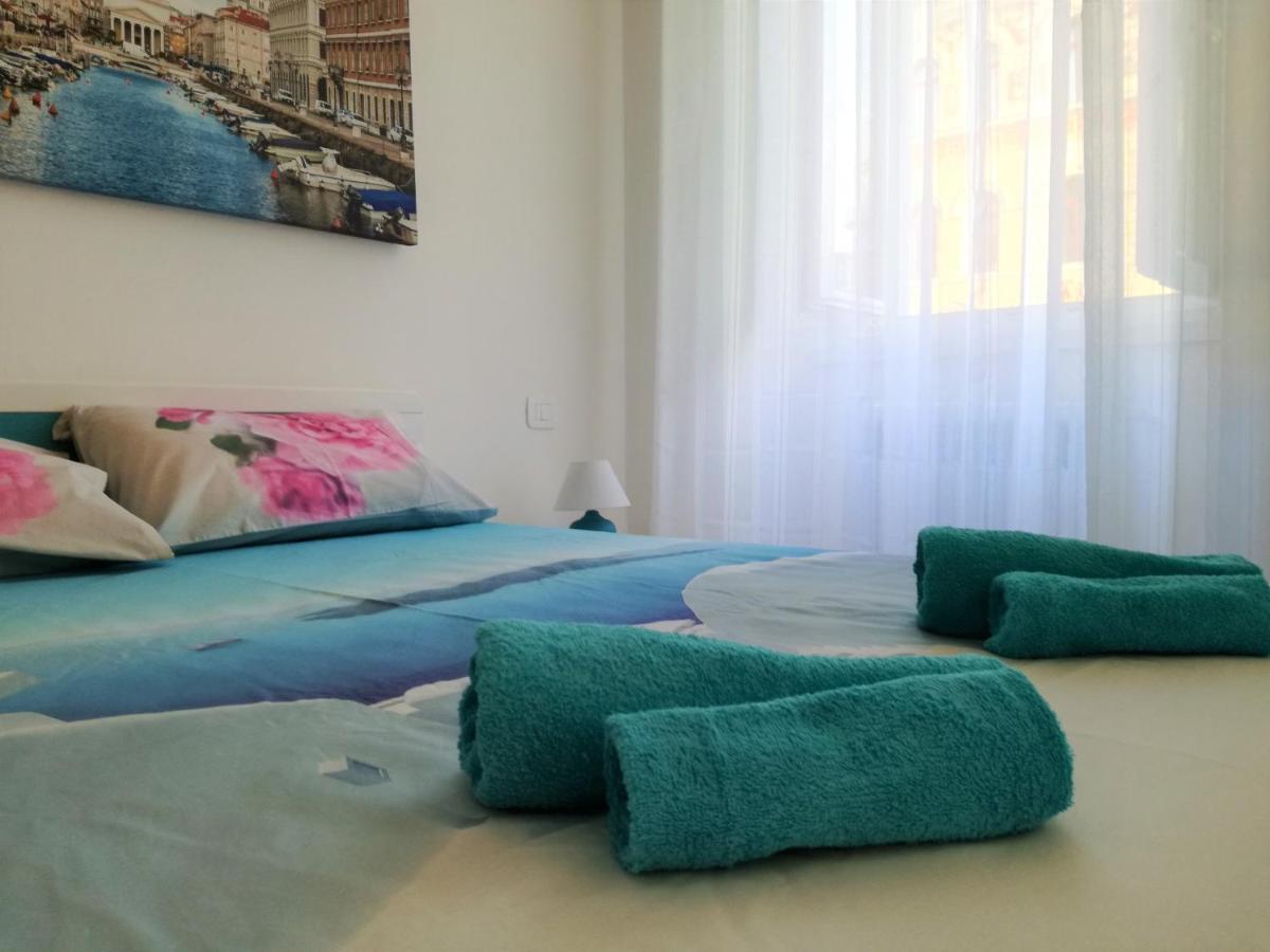 Trieste Center Rooms & Apartments - Fiori Di Триест Екстериор снимка