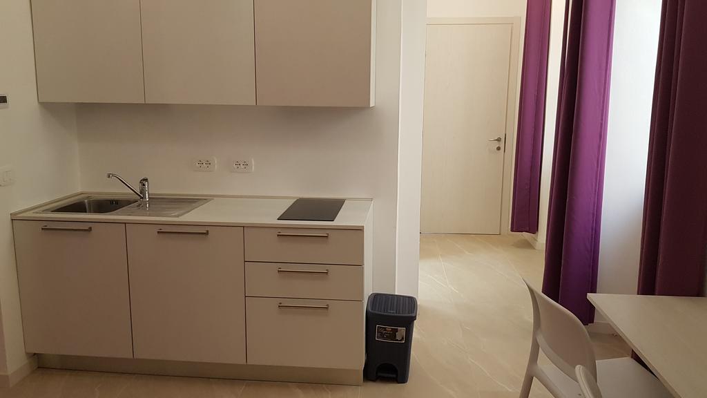 Trieste Center Rooms & Apartments - Fiori Di Триест Екстериор снимка